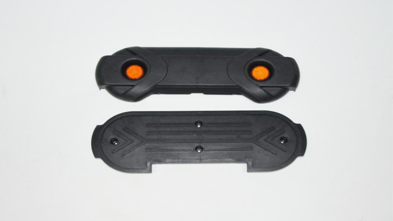 ARKA YOLCU BASAMAK BAĞLANTI PLASTİĞİ TKM (VİPER5000)